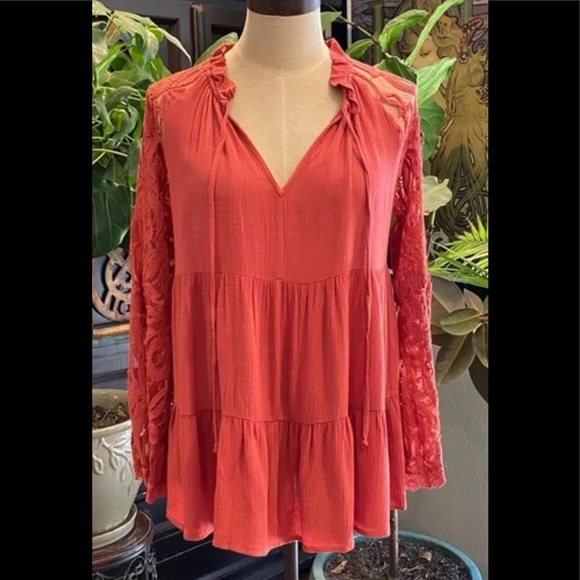 ALTAR’D STATE Peasant/boho tiered lace top - Picture 3 of 10